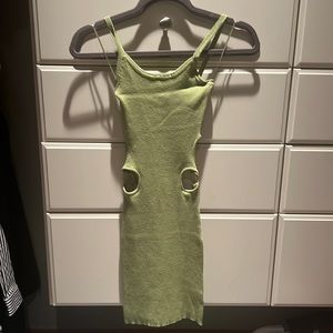 Kendall and Kylie dress